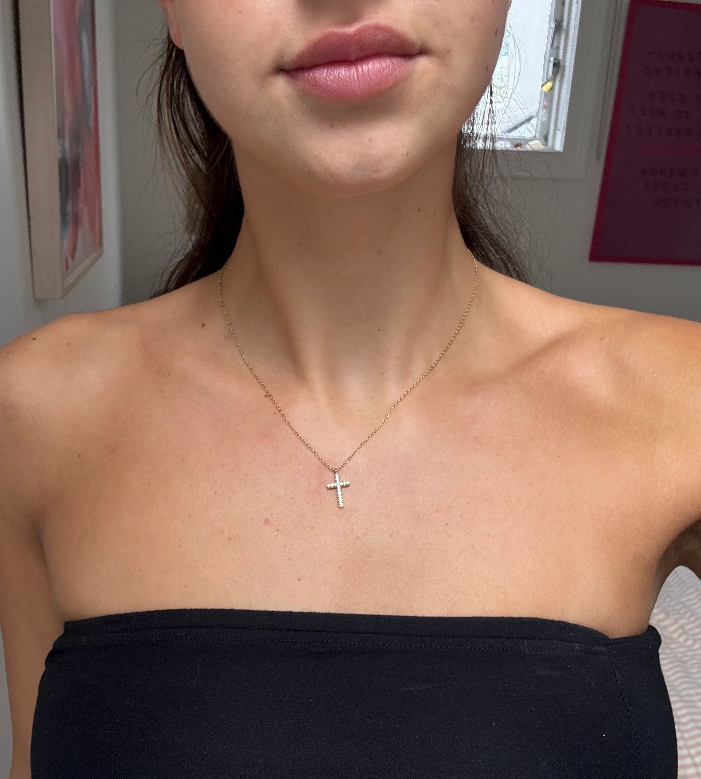 PALOMA CROSS NECKLACE GOLD - Image 3