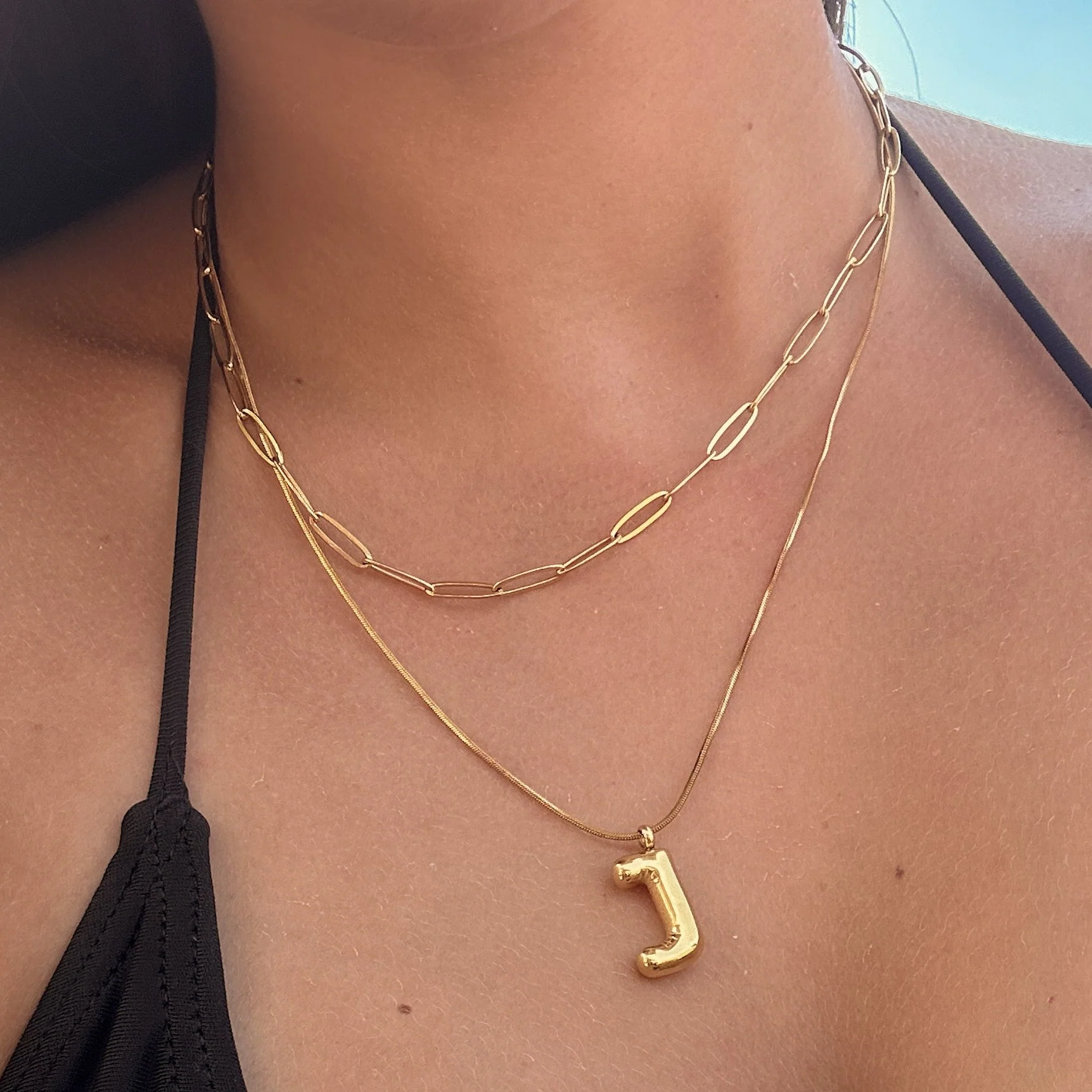 PUFFY INITIAL NECKLACE - Image 4